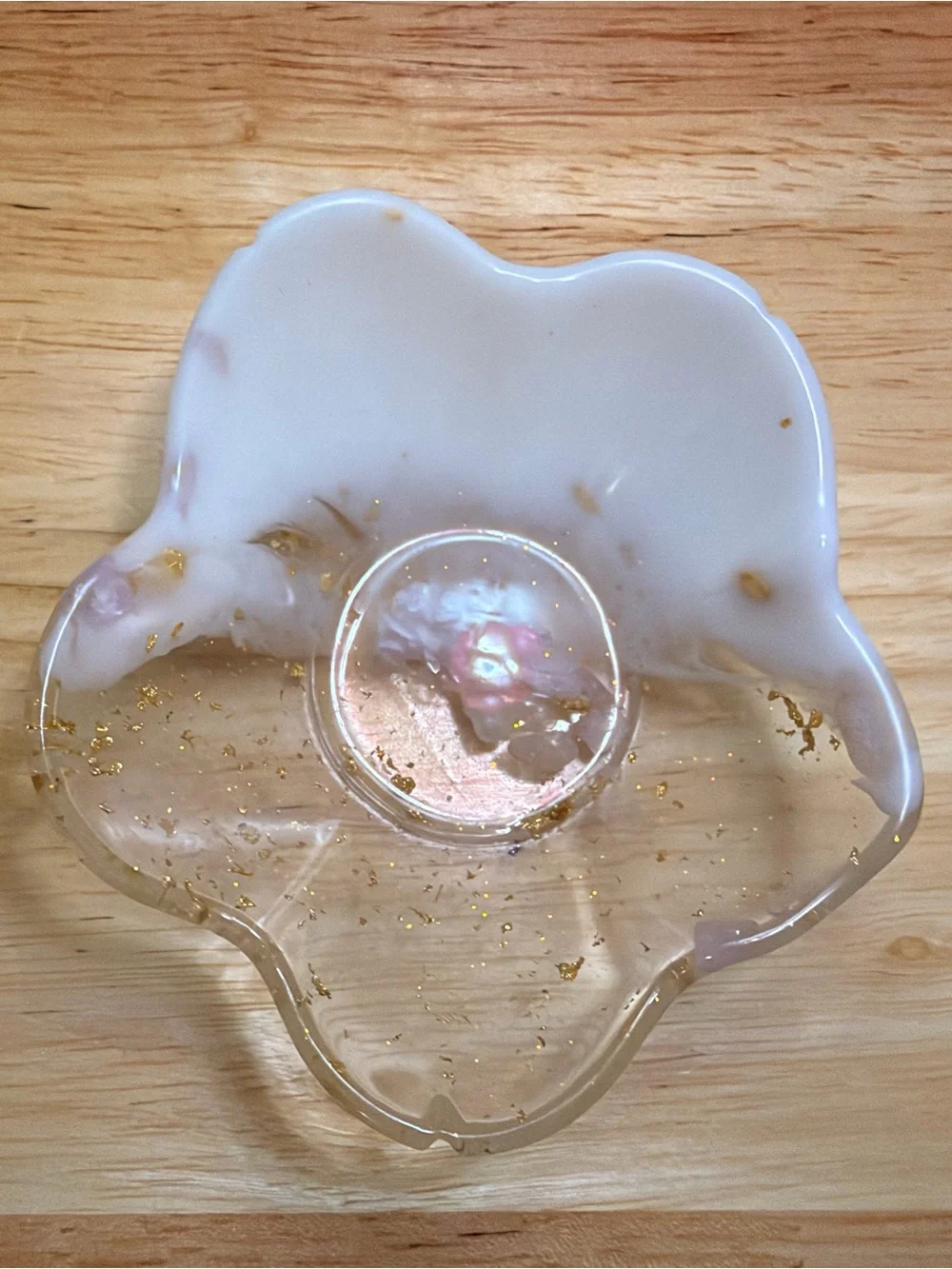 Handmade Floral Resin Trinket Dish Jewelry Holder with Gold Flakes